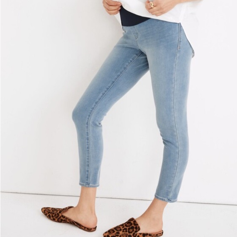 Madewell Light Blue Maternity Jeans (Fits size 26/27)
